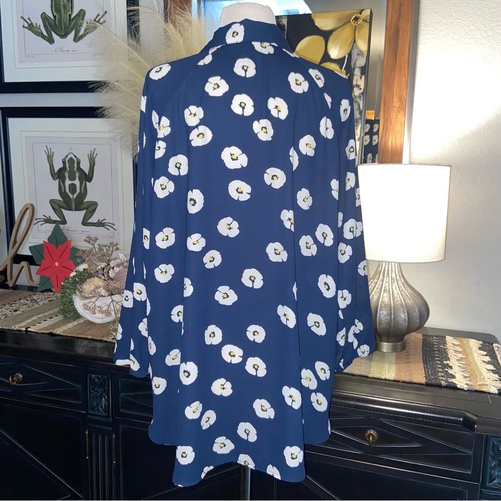 Cabi 5705 Go To Button Up - image 4